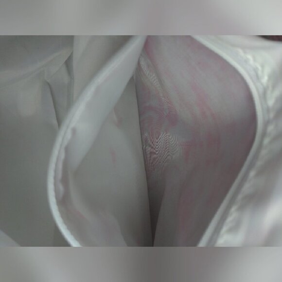 Large Burgundy Durable Nylon Cosmetic Makeup Bag - Picture 8 of 10